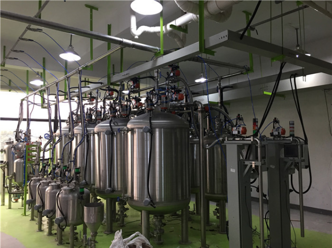 化妝品化工原料自動稱重配料系統(tǒng)